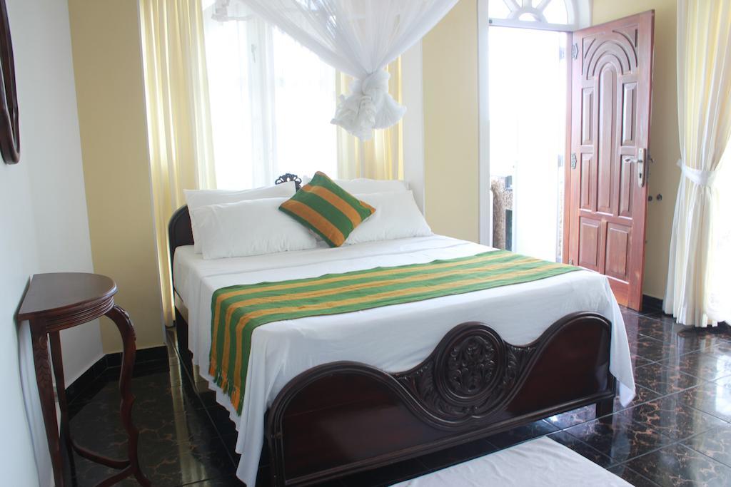 Fort De 19 Villa - Galle Fort Habitación foto
